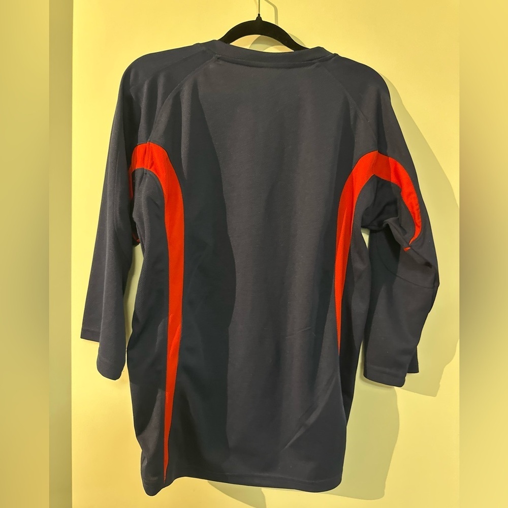 5/$25 NHL ladies Oilers jersey - Picture 2 of 4